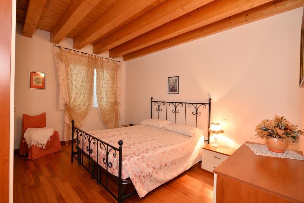 B&B Corte Barbieri Dolce Exterior photo