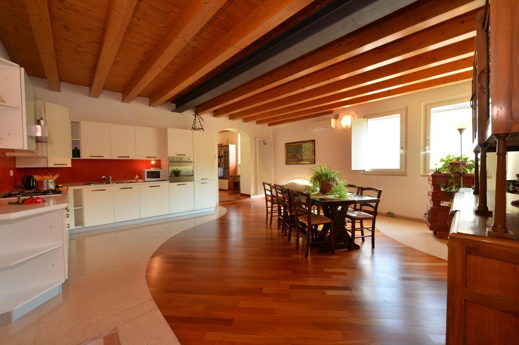 B&B Corte Barbieri Dolce Exterior photo